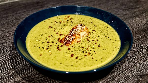Brokkoli-Frischkäse-Suppe