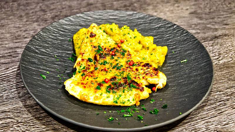 Fruchtiges Ingwer-Hähnchen auf Kürbis-Stampf